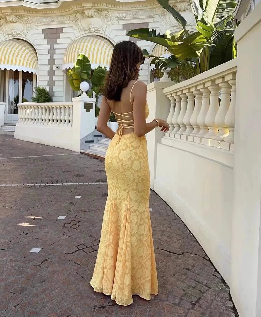 SOERA Claire Lace-Up Back Fishtail Maxi Dress - Dress - Yellow S
