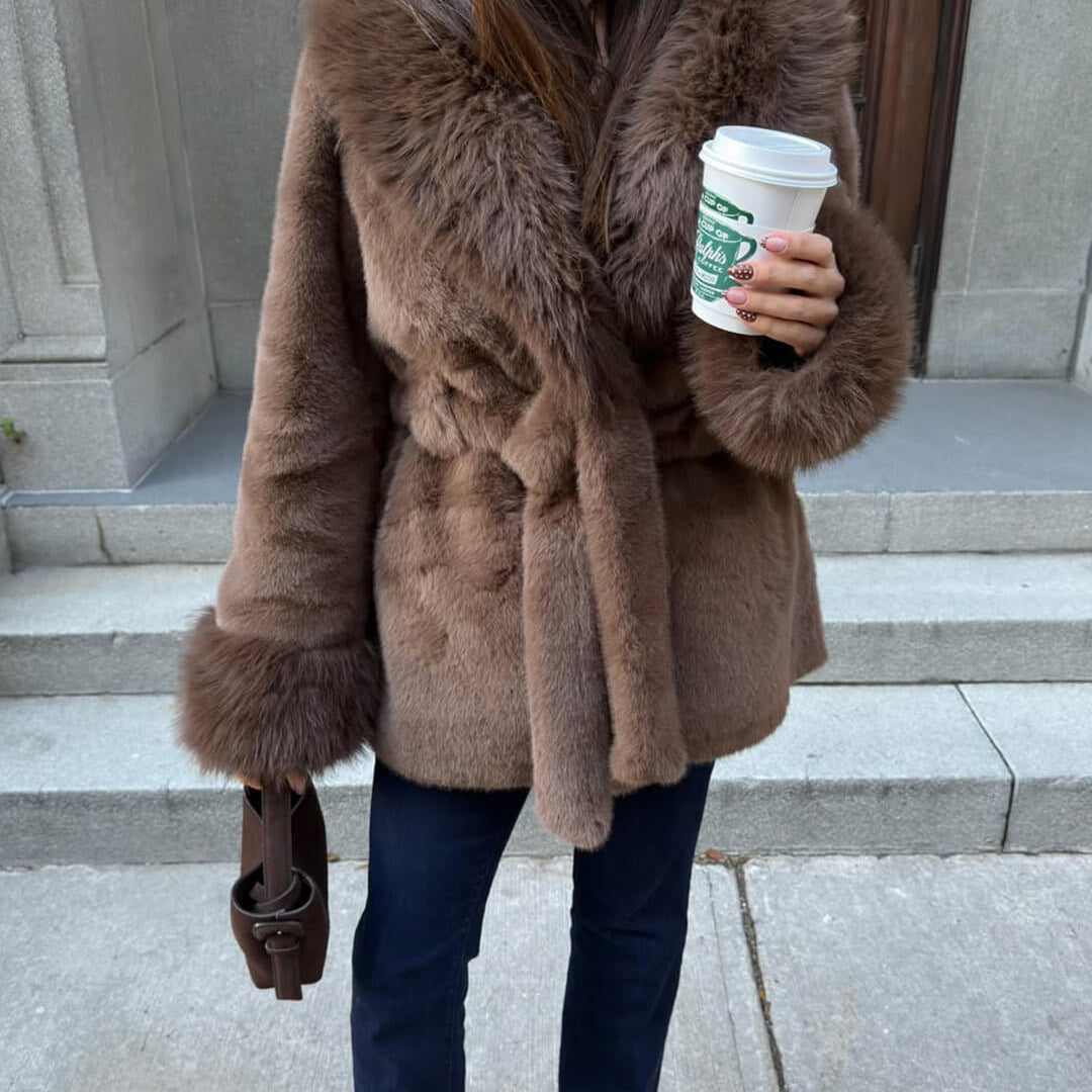 Płaszcz Jessa z imitacją futra