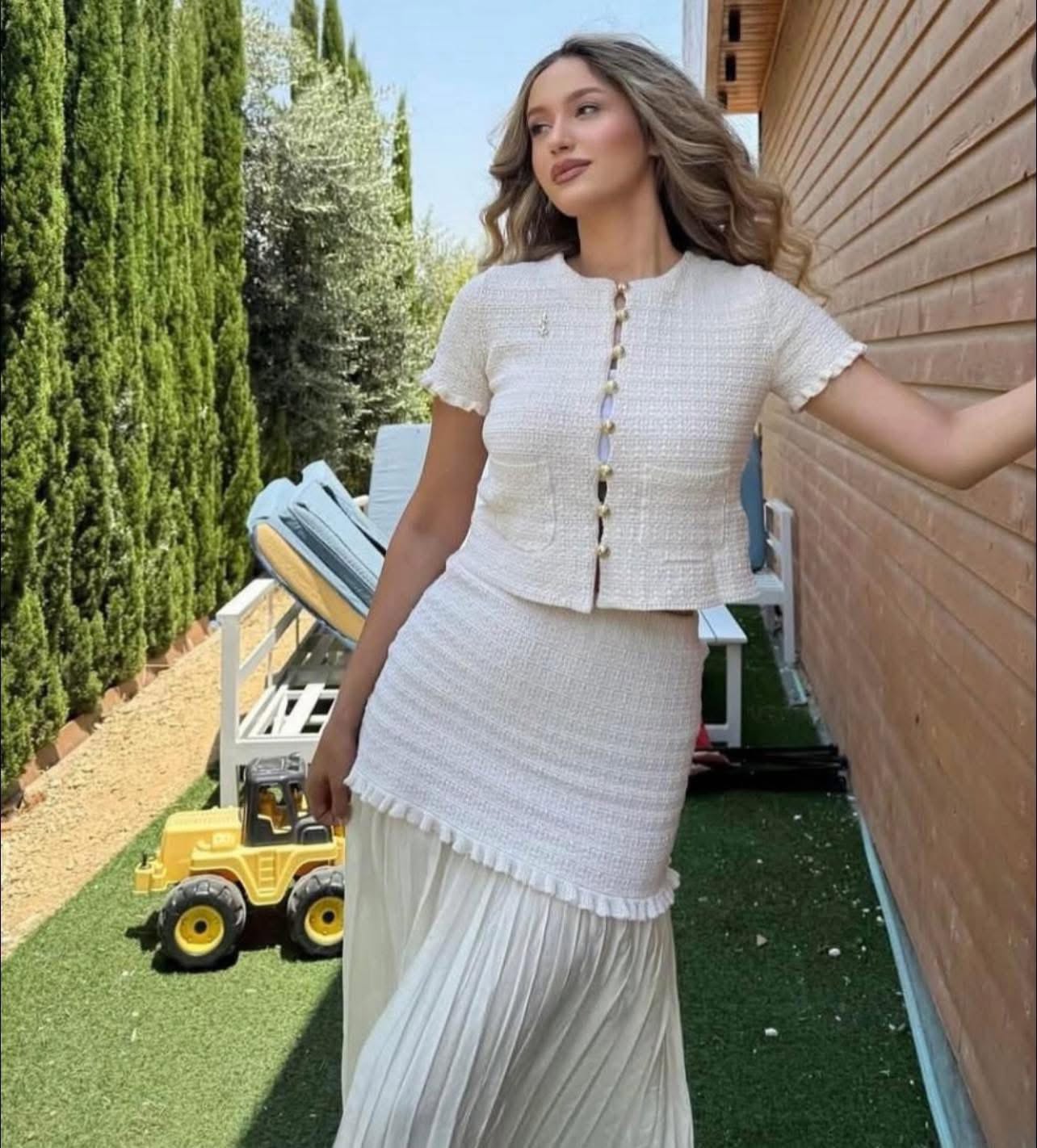 SOERA Beatrice Knitted Tank & Pleated Skirt Set - Matching Sets - Beige Set S
