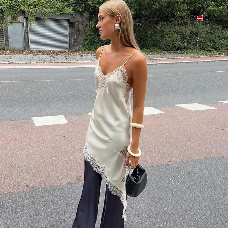 Asymetryczna satynowa mini sukienka Kara