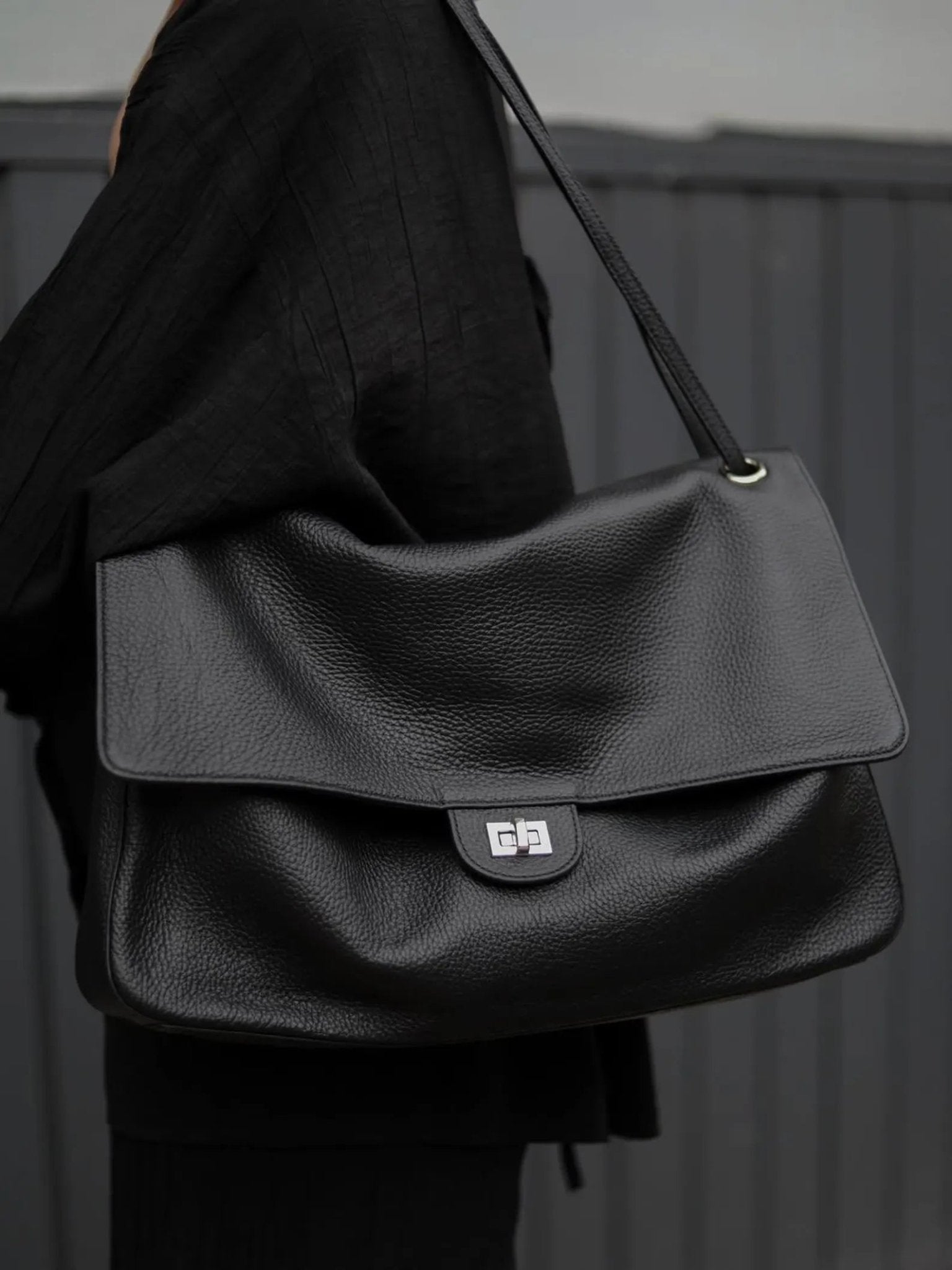 SOERA Miriam Crossbody Shopper Bag - Bag - SOERA-999619-DEF-OS-09700 Black