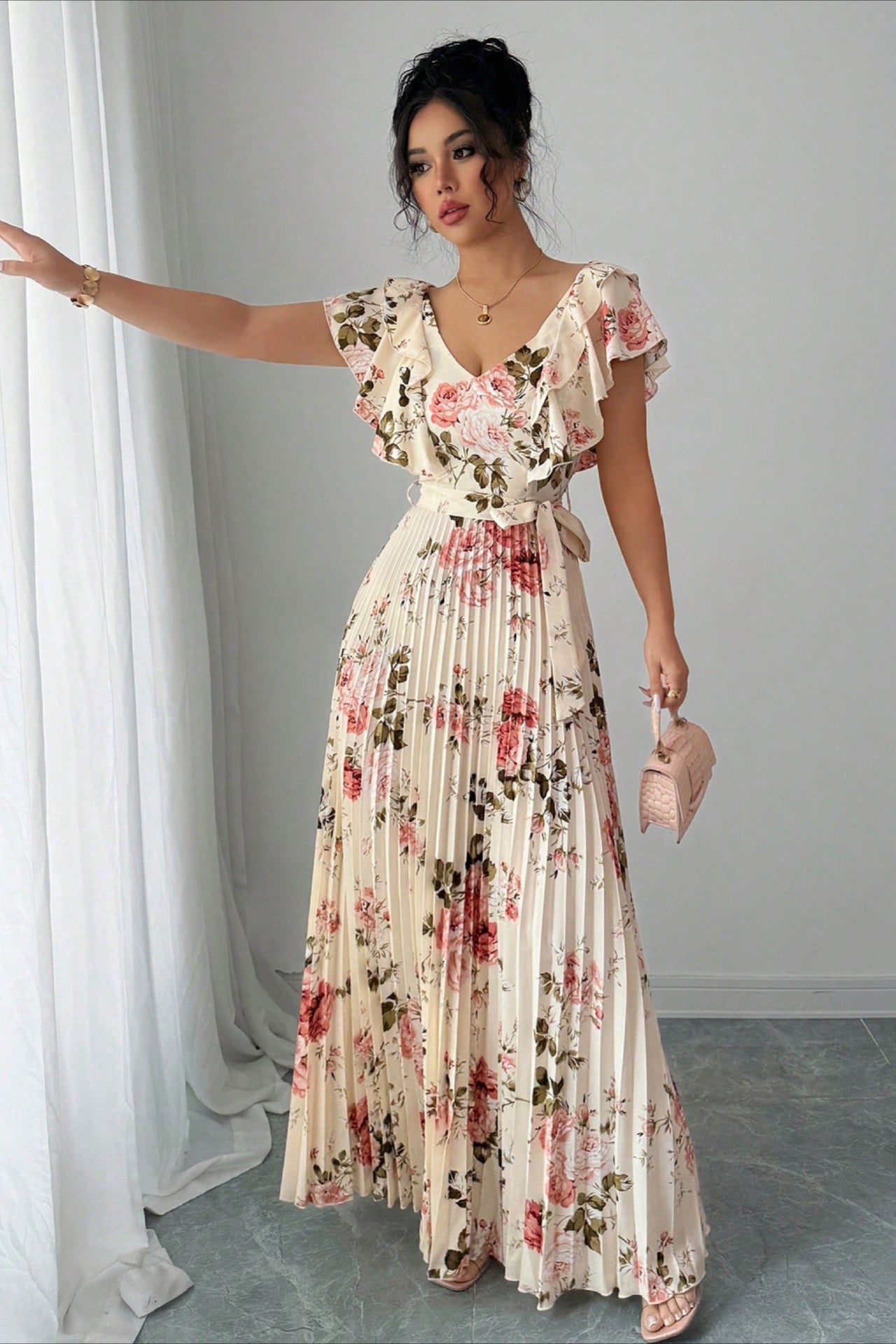 SOERA Valentina Floral V - Neck Ruffle Sleeve Maxi Dress - Dress -  Beige XS