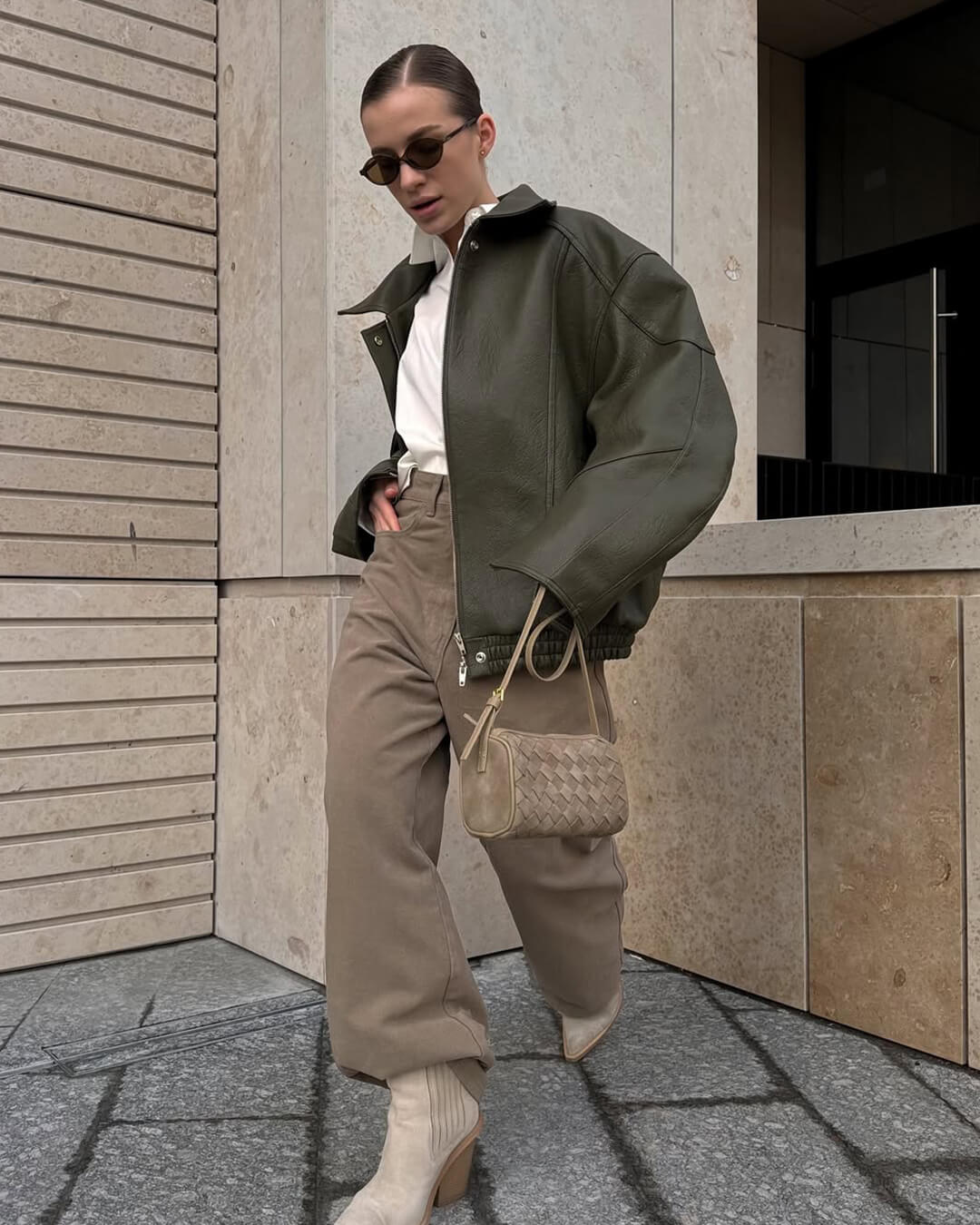 SOERA Jessica Woven Suede Bag - Handbags - Soera-Jessica-Woven-Suede-Bag-Handbag/Beige Beige Regular