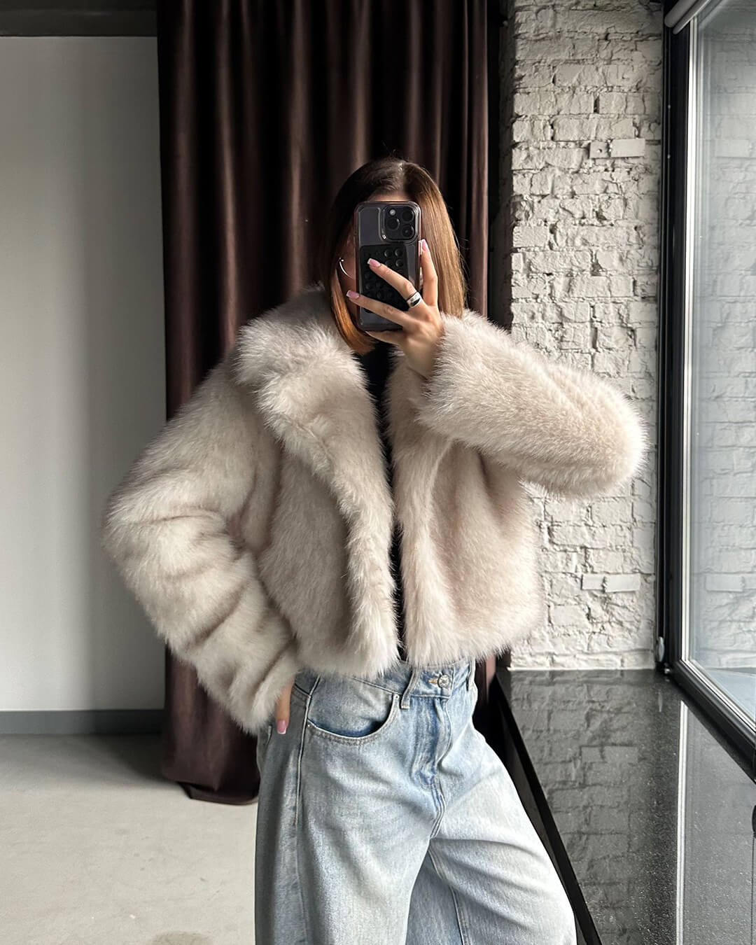 Krótkie futerko DARСY Cropped Faux Fur Jacket