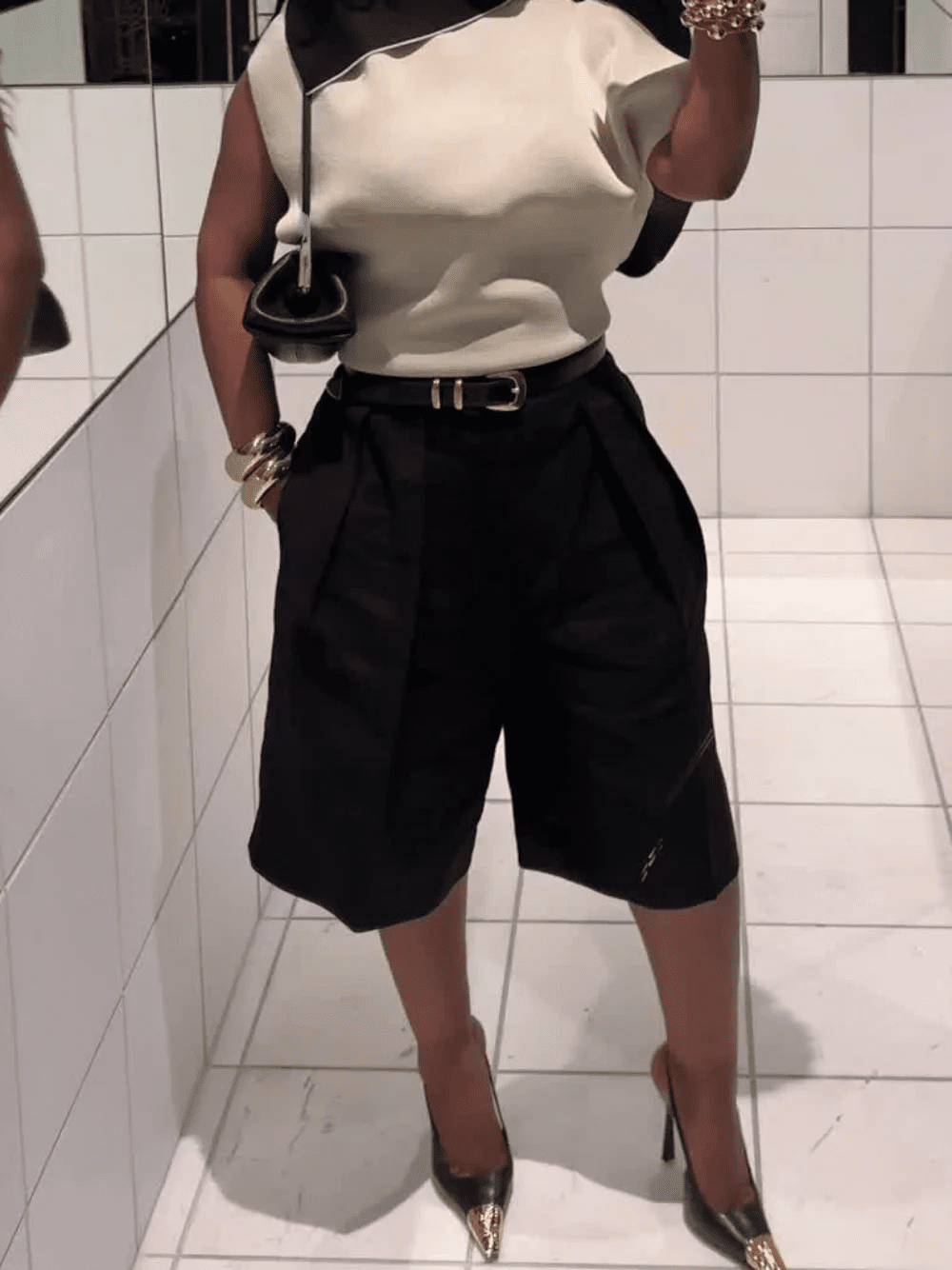 SOERA Florentine High Waist Bermuda Shorts with Belt - Shorts -  Brown XS
